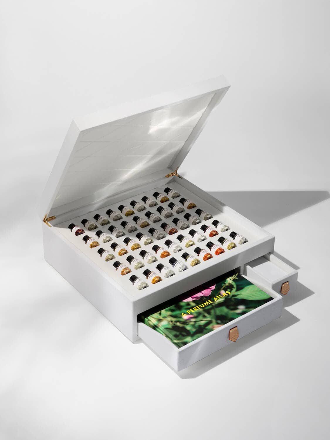 Ten's To Do: Flick Through The Pages Of Louis Vuitton's 'A